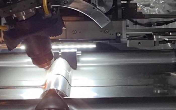 삼성重, 업계 최초 '레이저 고속 용접 로봇' 개발