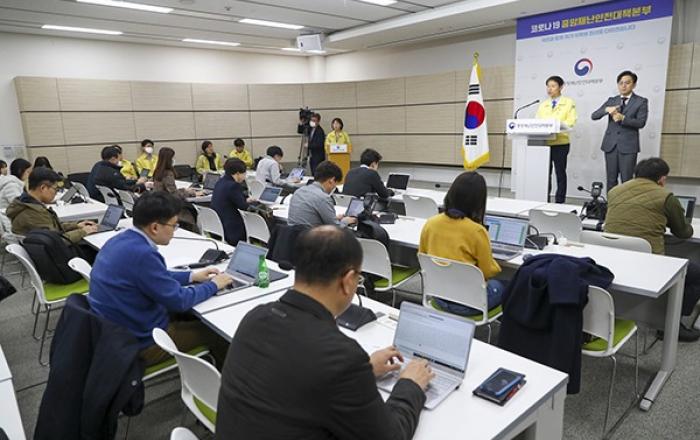 거짓 진술하는 환자에 강한 조치…대구 환자 거부시 행정력