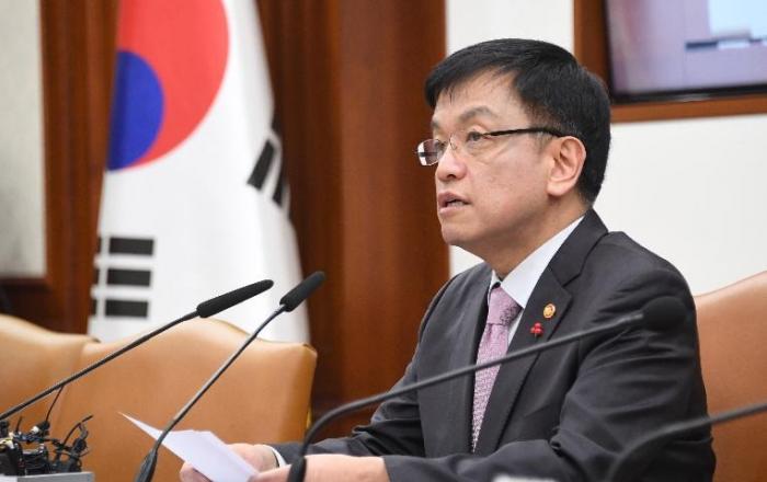 최 부총리 “필요시 시장안정조치 즉시 확대…현재 85조원 운영 중”