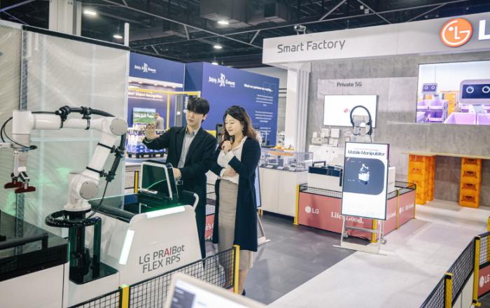‘만능 로봇 팔’부터 ‘자율주행 로봇까지’ LG전자, 차세대 물류 혁신의 청사진 제시
