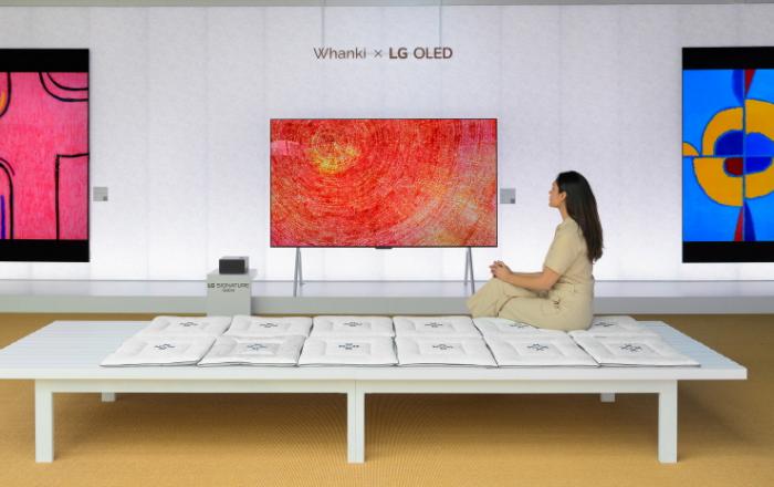 50년 前 뉴욕의 김환기 작품 소환한 공감지능(AI) TV ‘LG 올레드 에보’