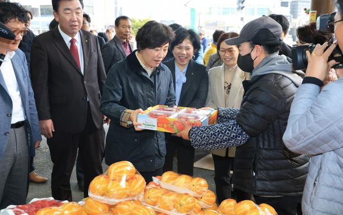 매월 둘째 주 금토일 ‘전통시장 가는 날’…제철 농산물 할인 판매