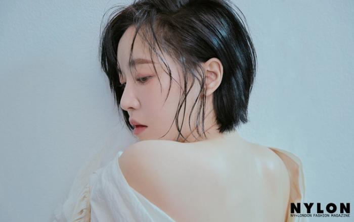 브아걸 가인,  4월호 화보 공개...퓨어한 매력 뽐내