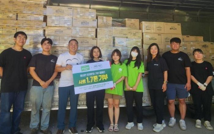 풀무원, ‘올바른 반려문화 기부 캠페인’ 전개…동물보호단체에 사료 기부