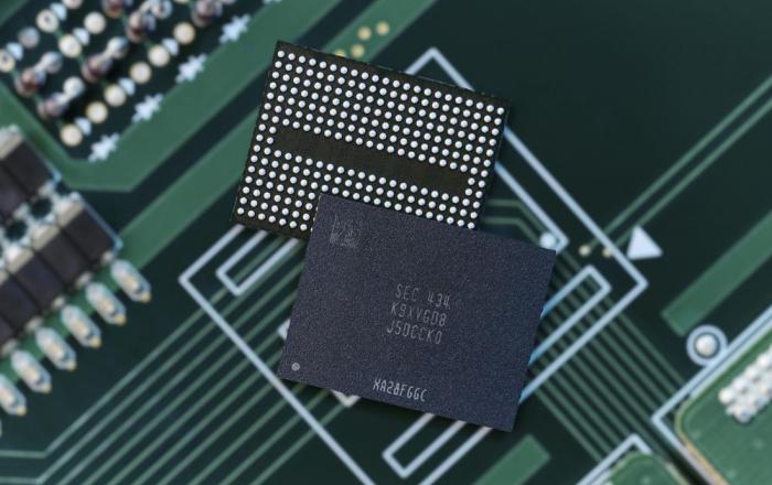 삼성전자, 업계 최초 ‘QLC 9세대 V낸드’ 양산