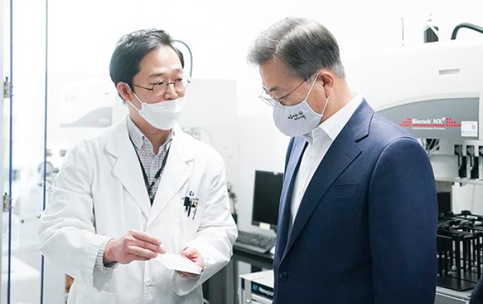 코로나19 치료제·백신 개발 민관합동 범정부지원단 이번주 가동