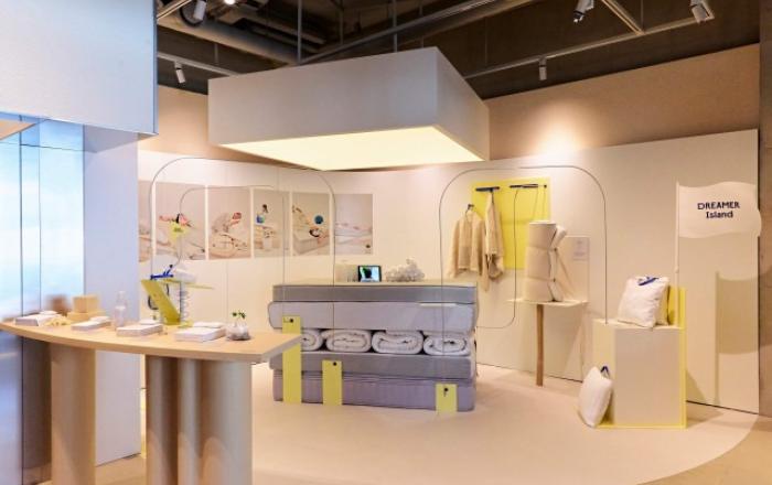 슬로우베드, 컨셔스 패션 브랜드 ‘래코드’와 친환경 컬래버레이션 기념 ‘굿모닝 드리머’ 전시 개최