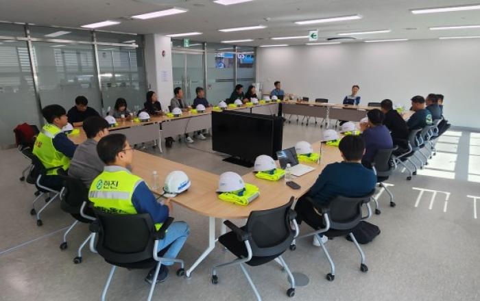 인천창조경제혁신센터, 2024년 제14회 한진 물류산업 현장방문 프로그램 추진