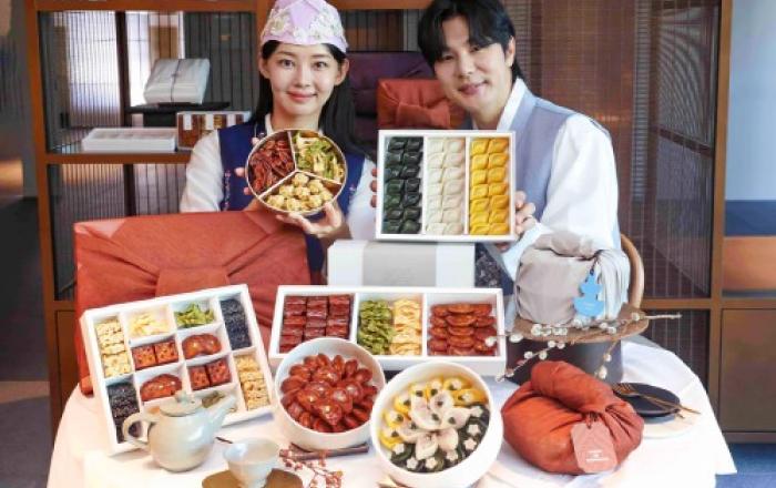 신세계百, 한국의 맛과 멋을 담은 추석 선물 세트 어때요?