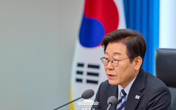 이 대통령, APEC 계기 29일 한미·11월 1일 한중 정상회담
