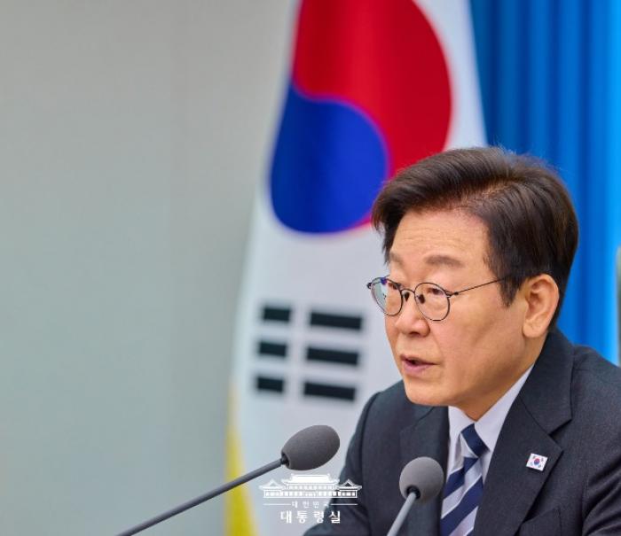 이 대통령, APEC 계기 29일 한미·11월 1일 한중 정상회담