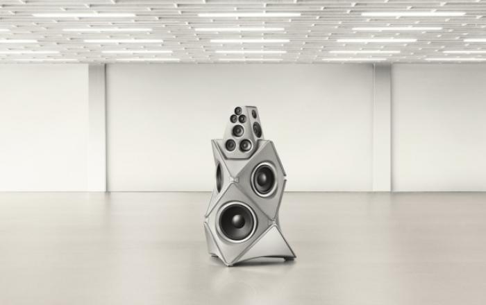 뱅앤올룹슨, 100년의 음향 장인정신을 새롭게 재해석한 ‘베오랩 90 타이탄 에디션’ 공개