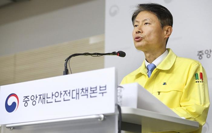 김강립 복지차관 “이태원 방문자들 주저하지 말고 검사 받으시길”