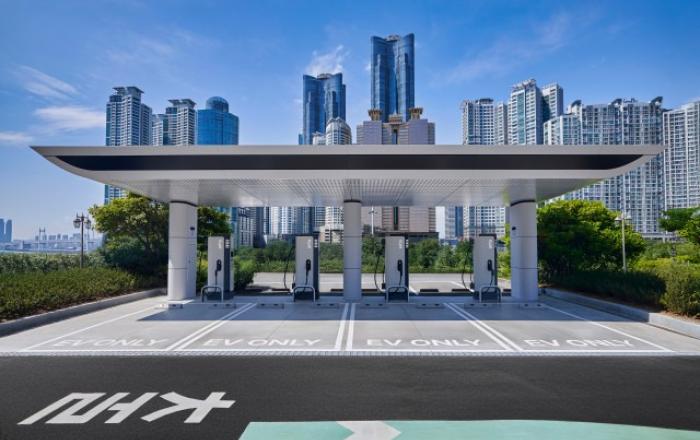 현대차그룹 ‘플러그 앤 차지’ 충전 네트워크 본격 확대한다