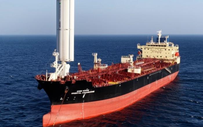 HMM, 친환경 운항 설비 윙세일 도입