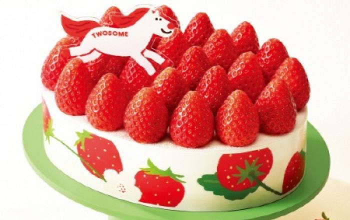 투썸플레이스 ‘생딸기 듬뿍 우유 생크림’과 ‘스트로베리 말차 가나슈’로 시즌 본격화