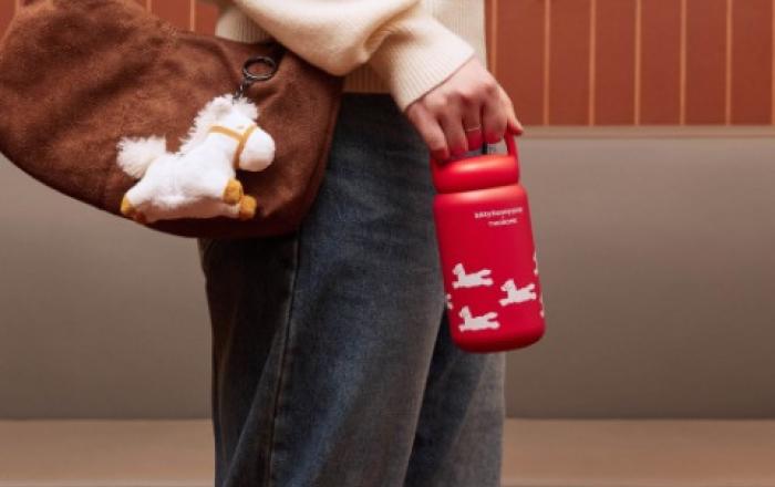 투썸플레이스, 붉은 말의 해 맞아 키티버니포니와 한정판 ‘해피 포니’ 굿즈 론칭