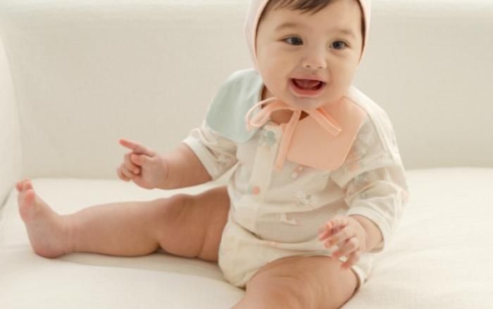 메르베, 2026년 말띠에디션 ‘포니스토리’ 출시… 아기턱받이 등 신규 라인업 강화