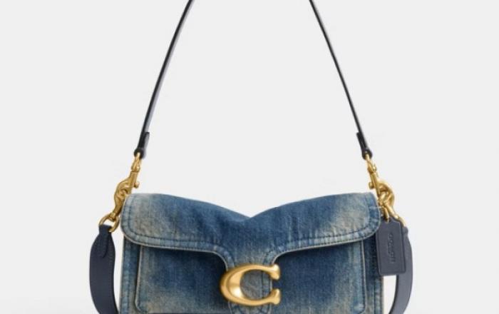 낭만을 기록하는 특별한 선물, 코치가 제안하는 밸런타인데이 선물 가이드