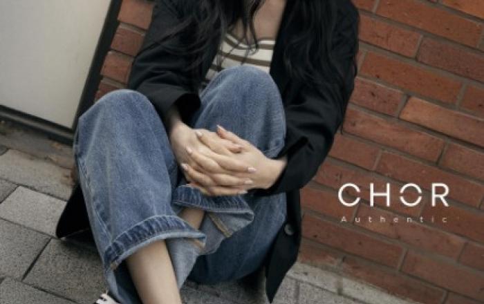 GS샵, 1등 브랜드 ‘코어 어센틱’ 잡화까지 확장… 토탈 패션 브랜드로 키운다