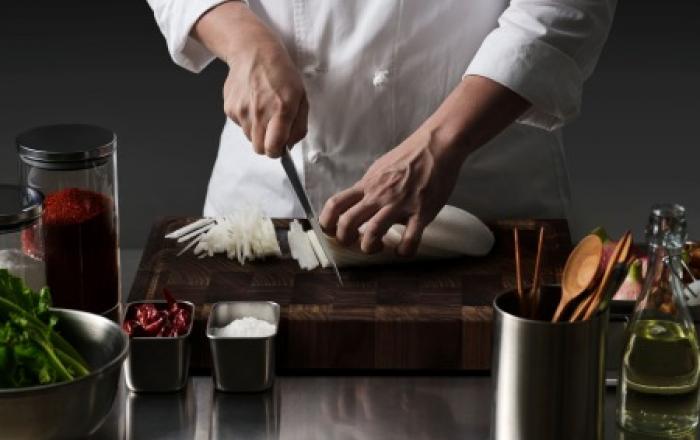 조선호텔 김치, 프리미엄 호텔 김치 1위 독주 글로벌 확장으로 2030년까지 김치 매출 1,000억 시대 연다