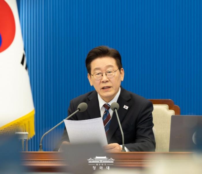 이 대통령, 중동 위기에 '100조 시장 안정 프로그램' 신속 집행 지시