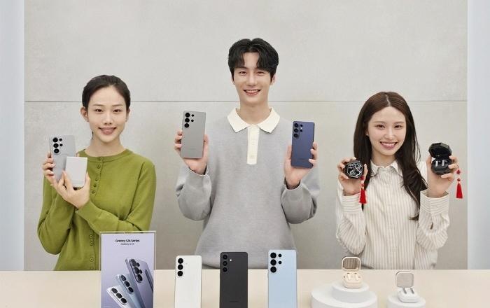 삼성전자, '갤럭시 S26'·'버즈4' 시리즈 전 세계 120개국 본격 출시