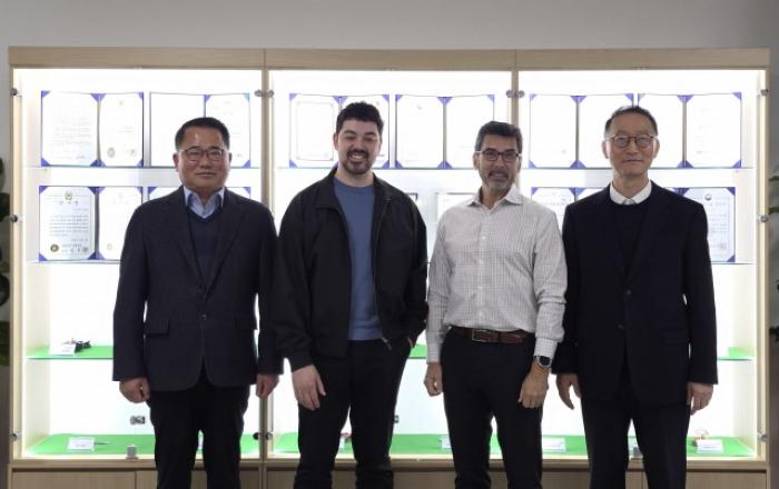 미국 호버플라이 경영진, 케이알엠 신공장 방문… 한미 드론 동맹 강화