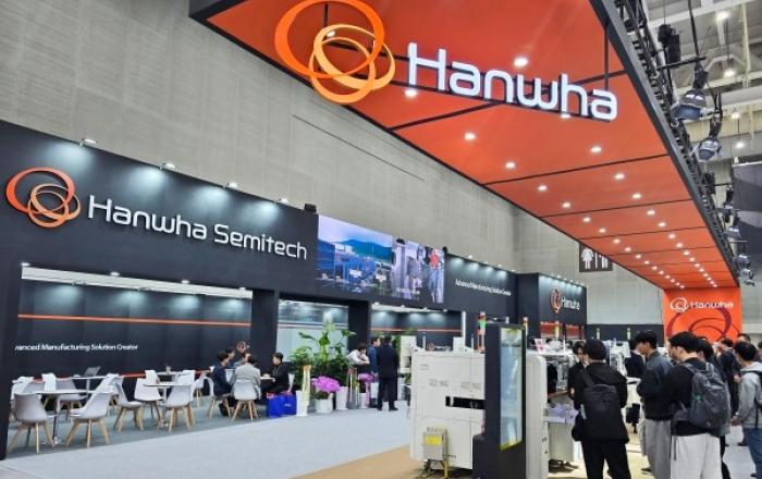 한화세미텍, 국내 최대 SMT 전시서 칩마운터 신제품 공개…“제조업 자동화 선도”