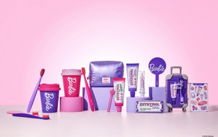 LG생활건강, 당당한 바비 미소 선사할 ‘바비 X 유시몰’ 컬래버 에디션 출시