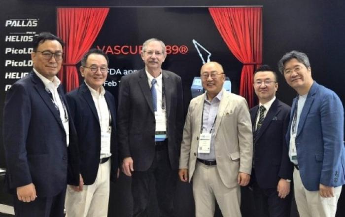 레이저옵텍, 미국 ASLMS 참가… 세계적 석학도 주목한 ‘바스큐라589’