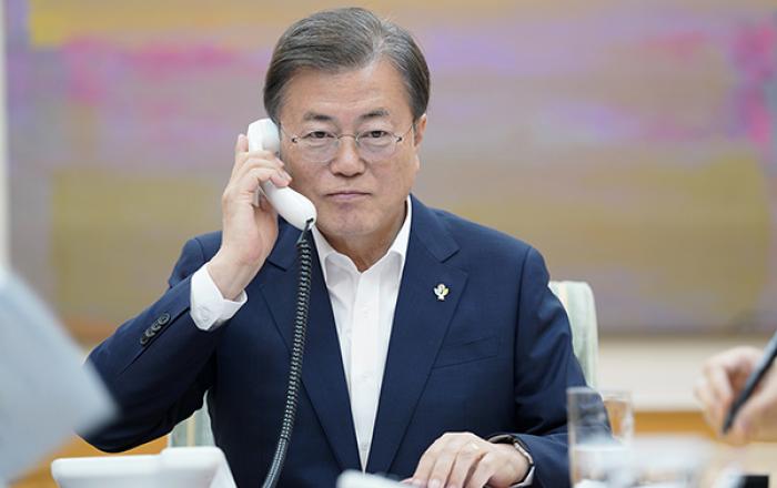 문 대통령 “트럼프 G7 초청 응할 것…방역·경제서 역할 하겠다”